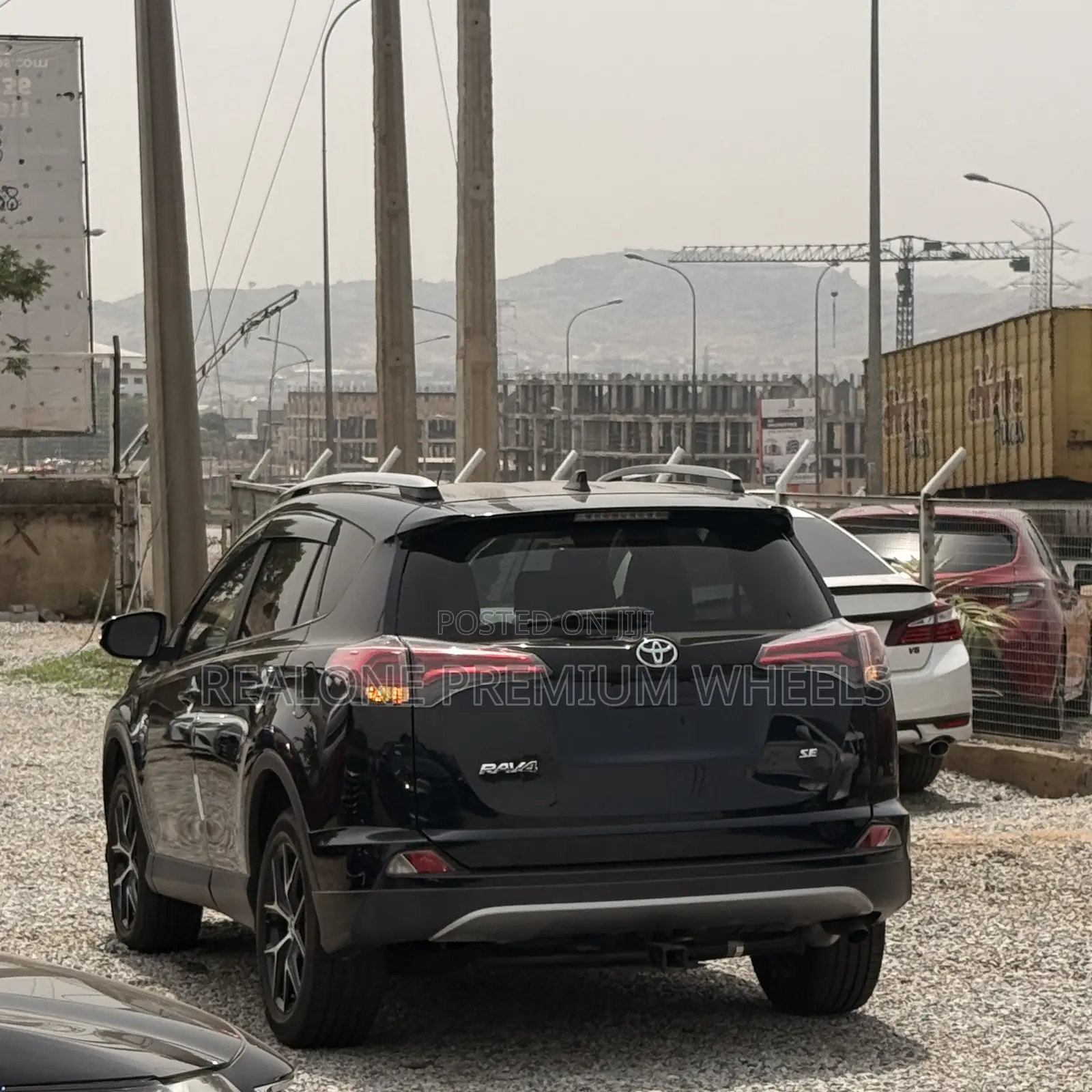 Toyota RAV4 SE AWD (2.5L 4cyl 6A) 2017 Black