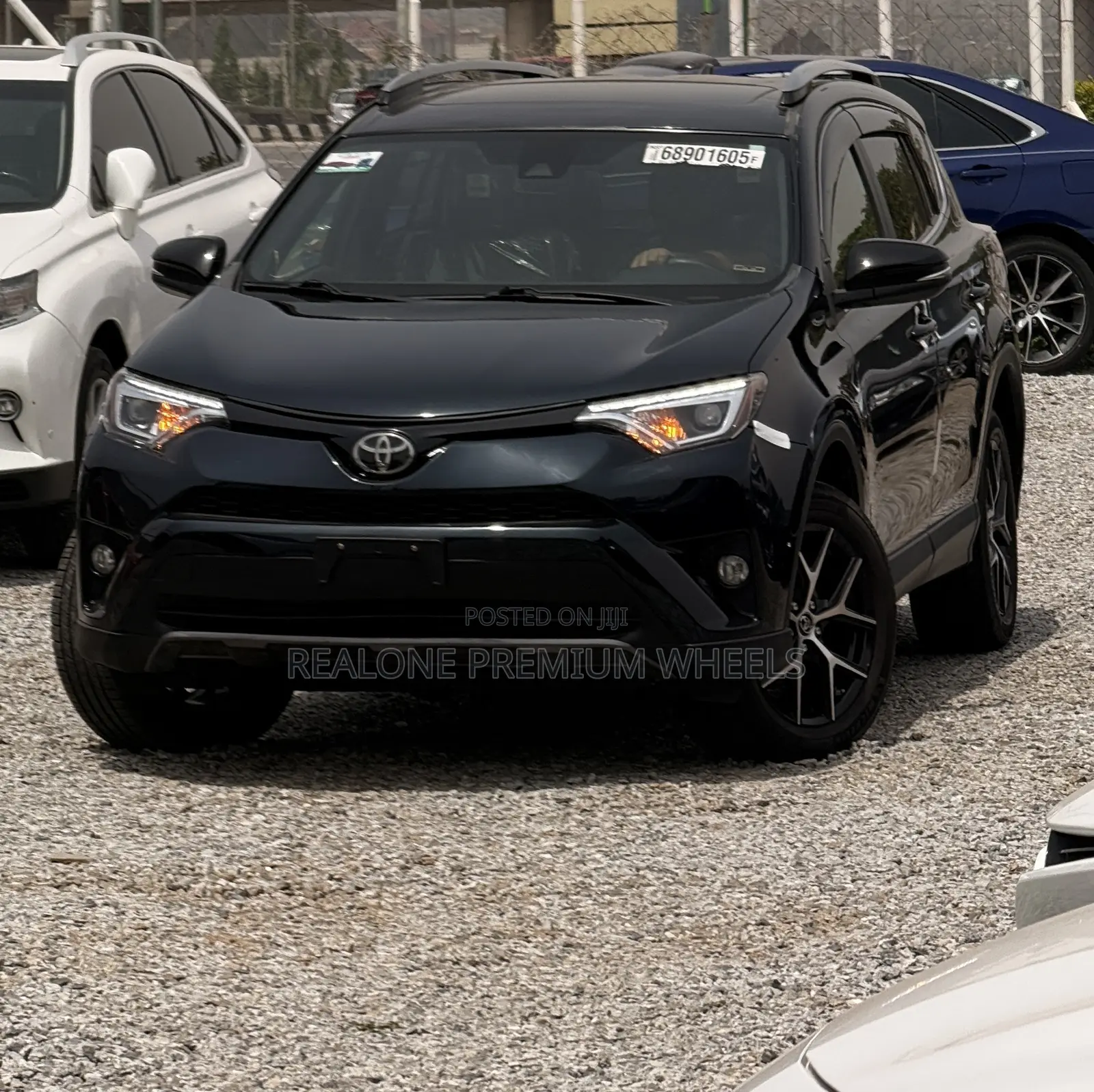 Toyota RAV4 SE AWD (2.5L 4cyl 6A) 2017 Black