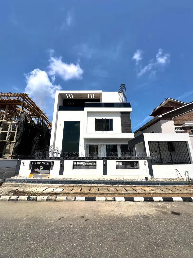 6bdrm Duplex in Osapa london for sale