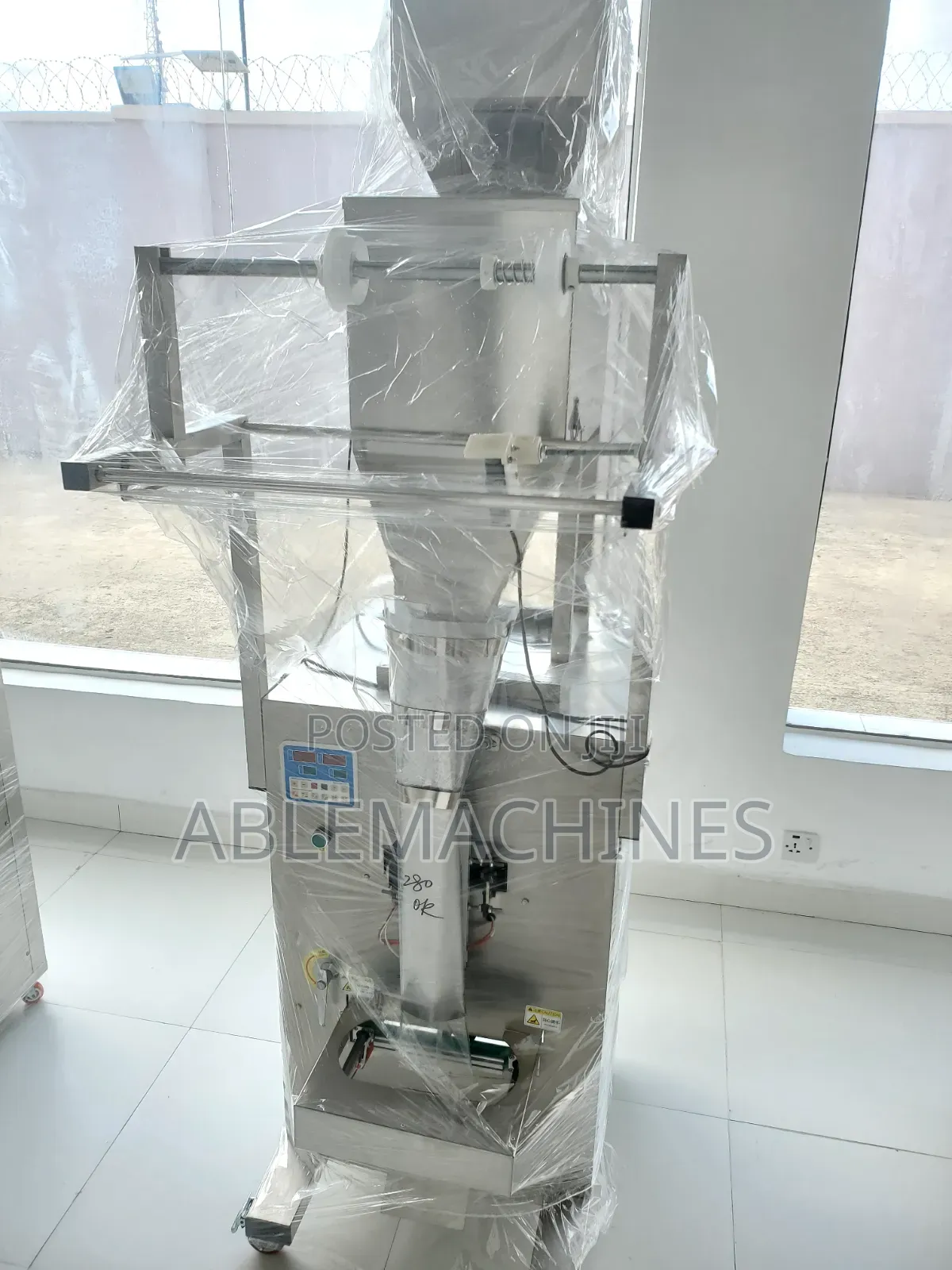 Powder and Granule Packaging Machine FZL 1000