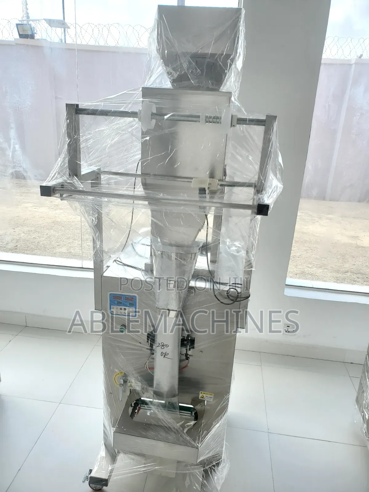 Powder and Granule Packaging Machine FZL 1000