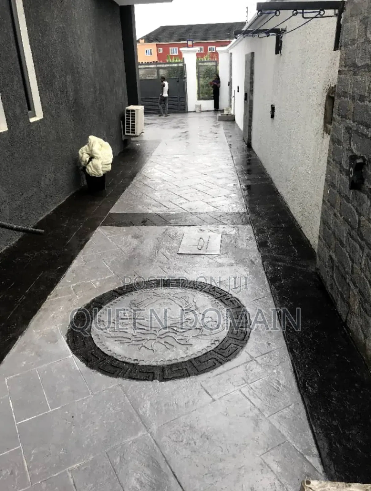 4bdrm Duplex in Gra, Abijo for rent