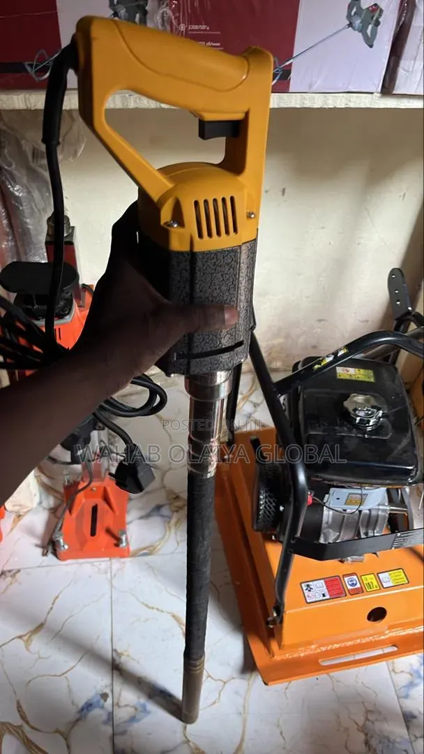 Z1d-50-1 Electric Concrete Vibrator 1000w Portable Handheld