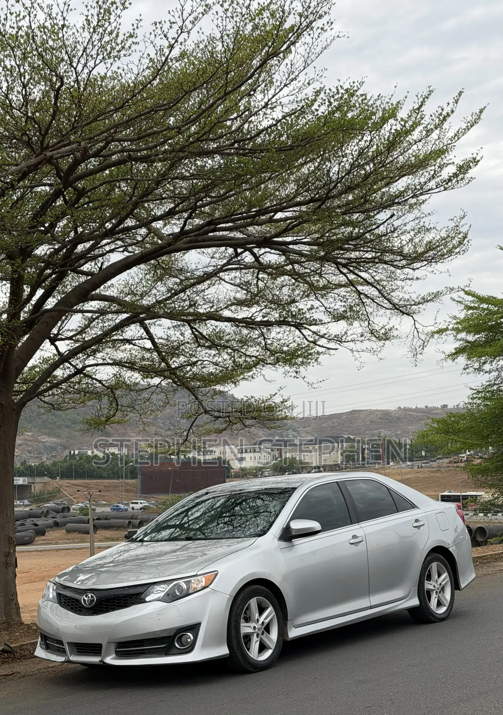 Toyota Camry 2013 Silver
