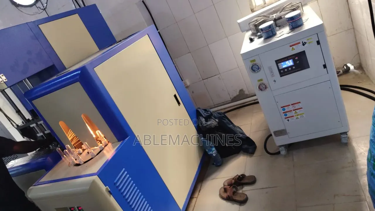 Pet Blowing Machine Hz880