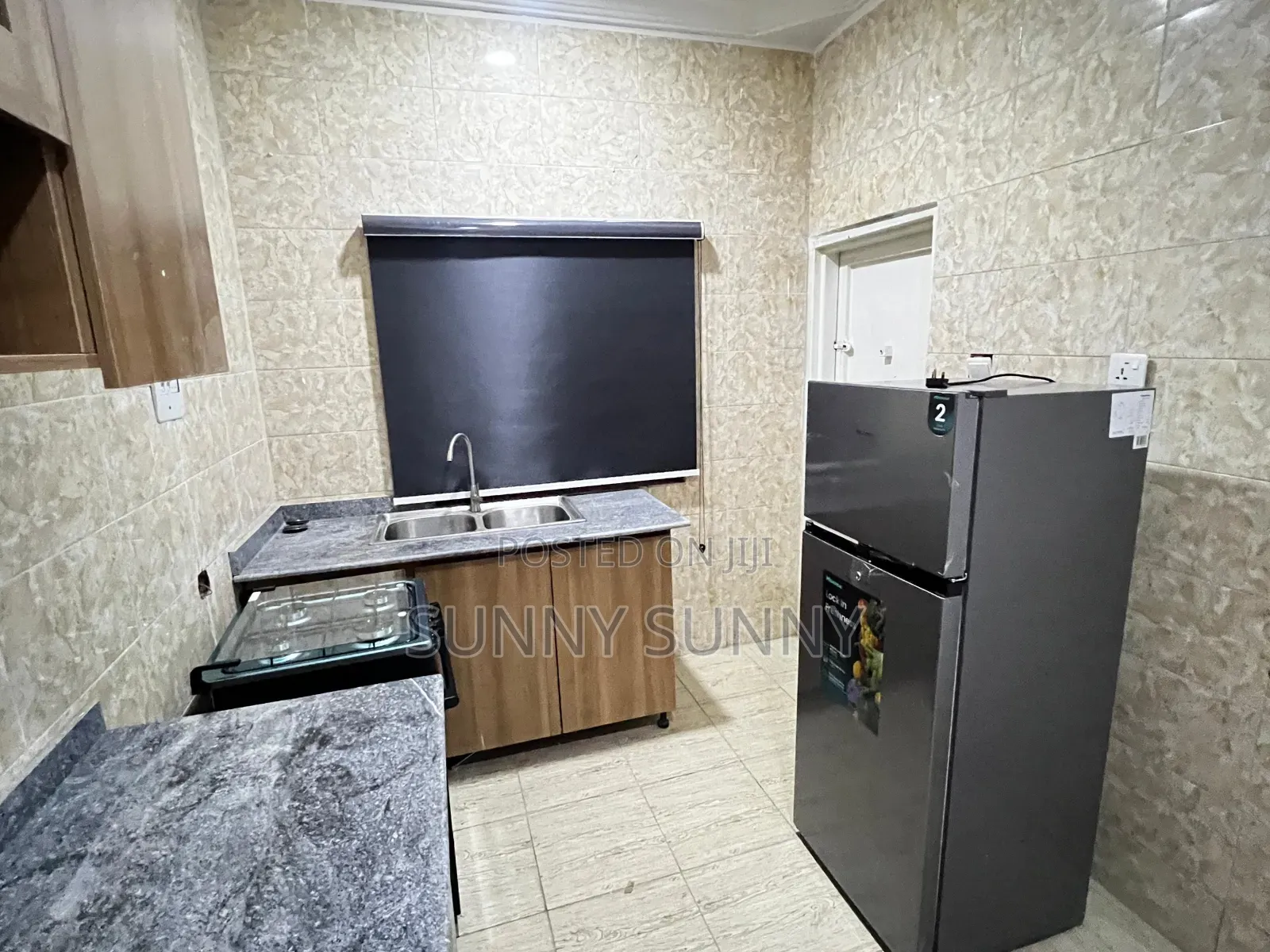 Utako Spacious Studio Apartment