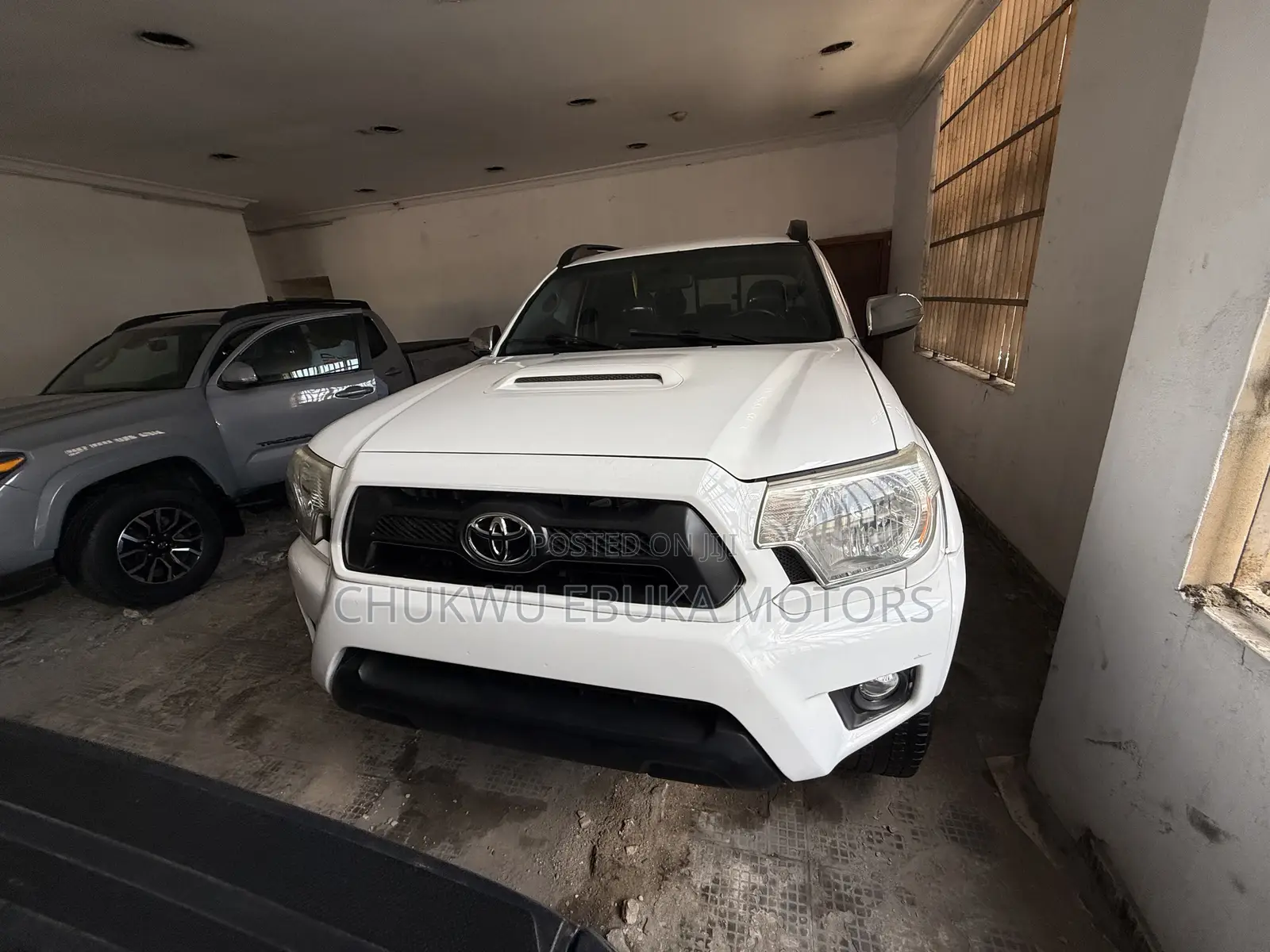 Toyota Tacoma Double Cab 4x4 4.0L V6 5-Speed Automatic 2013 White
