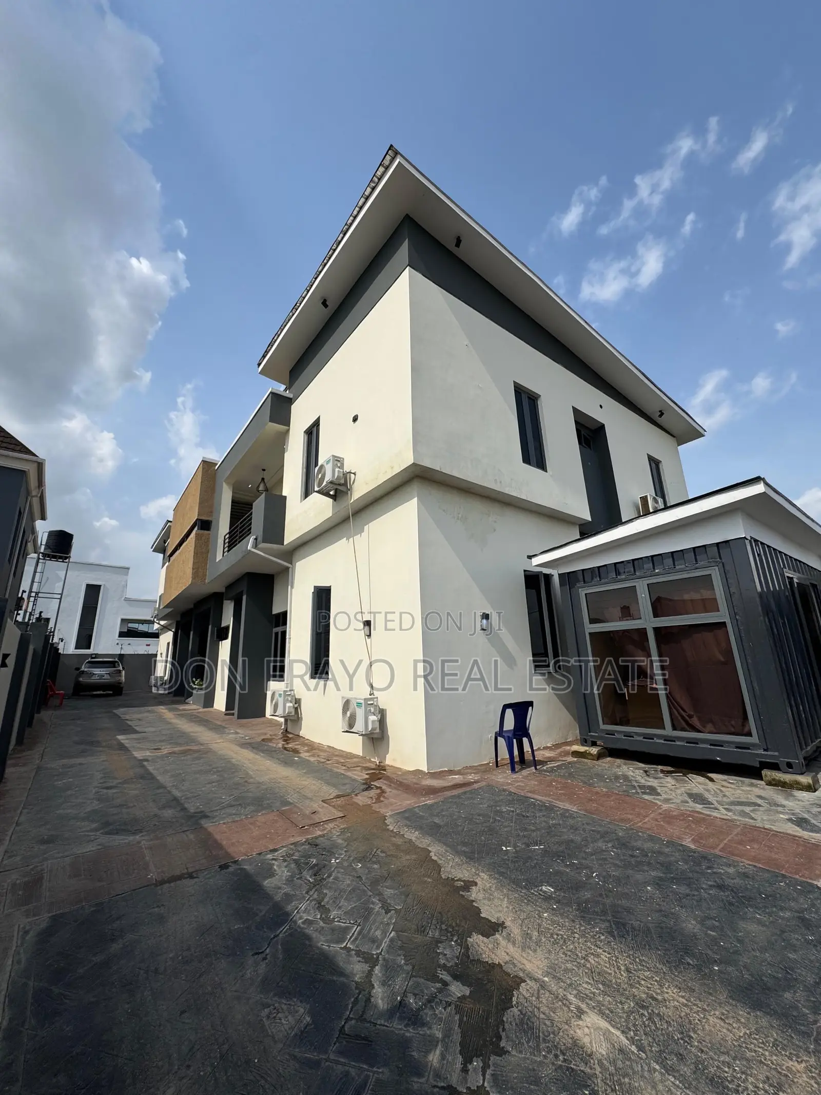 2 Bedroom Service Apartment for Short Stay at Green Gate Oluyole