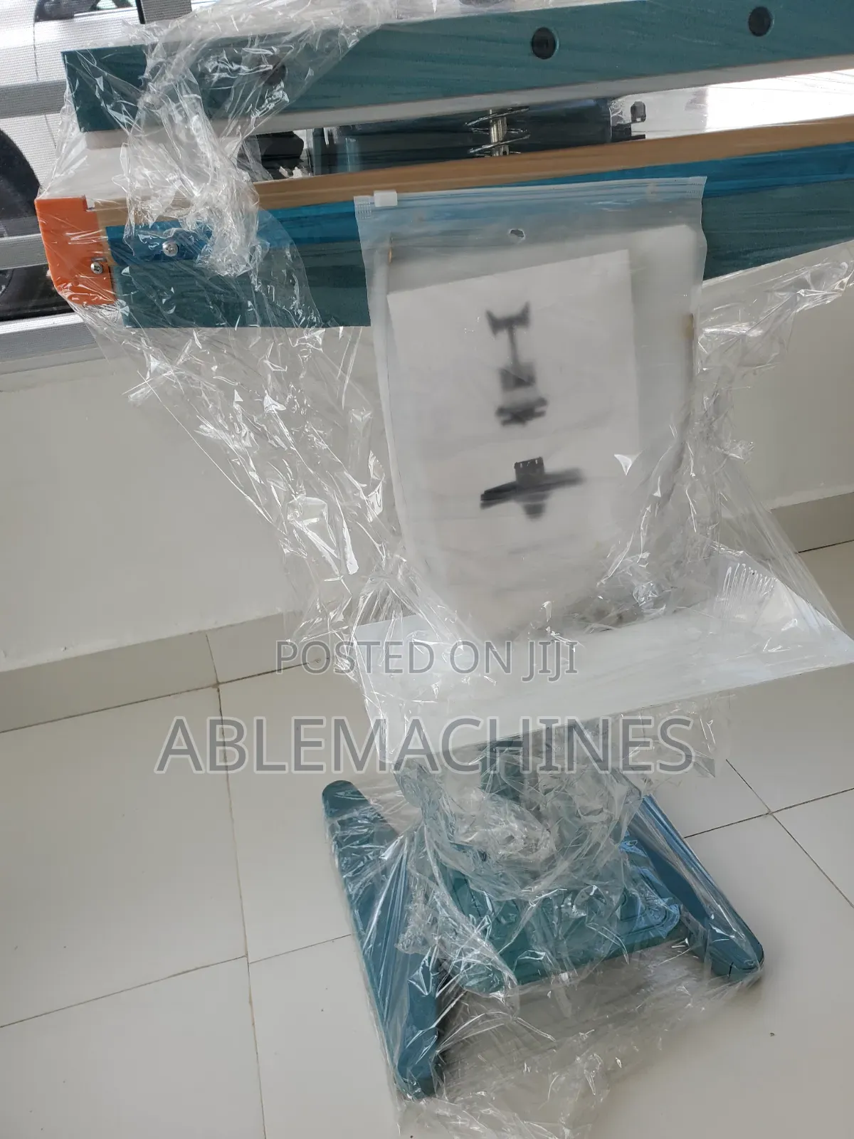 Pedal Impulse Sealing Machine