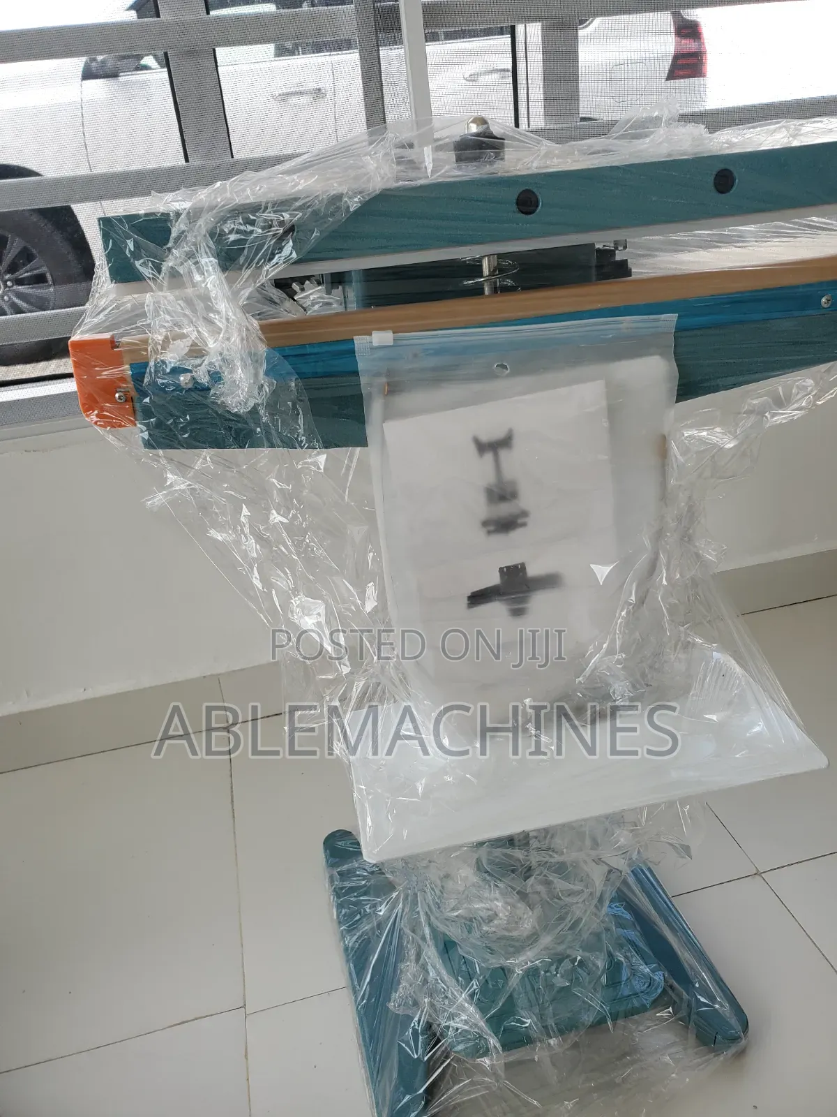Pedal Impulse Sealing Machine