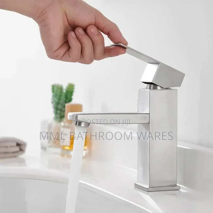Silver Anti-Rust Basin Mixer