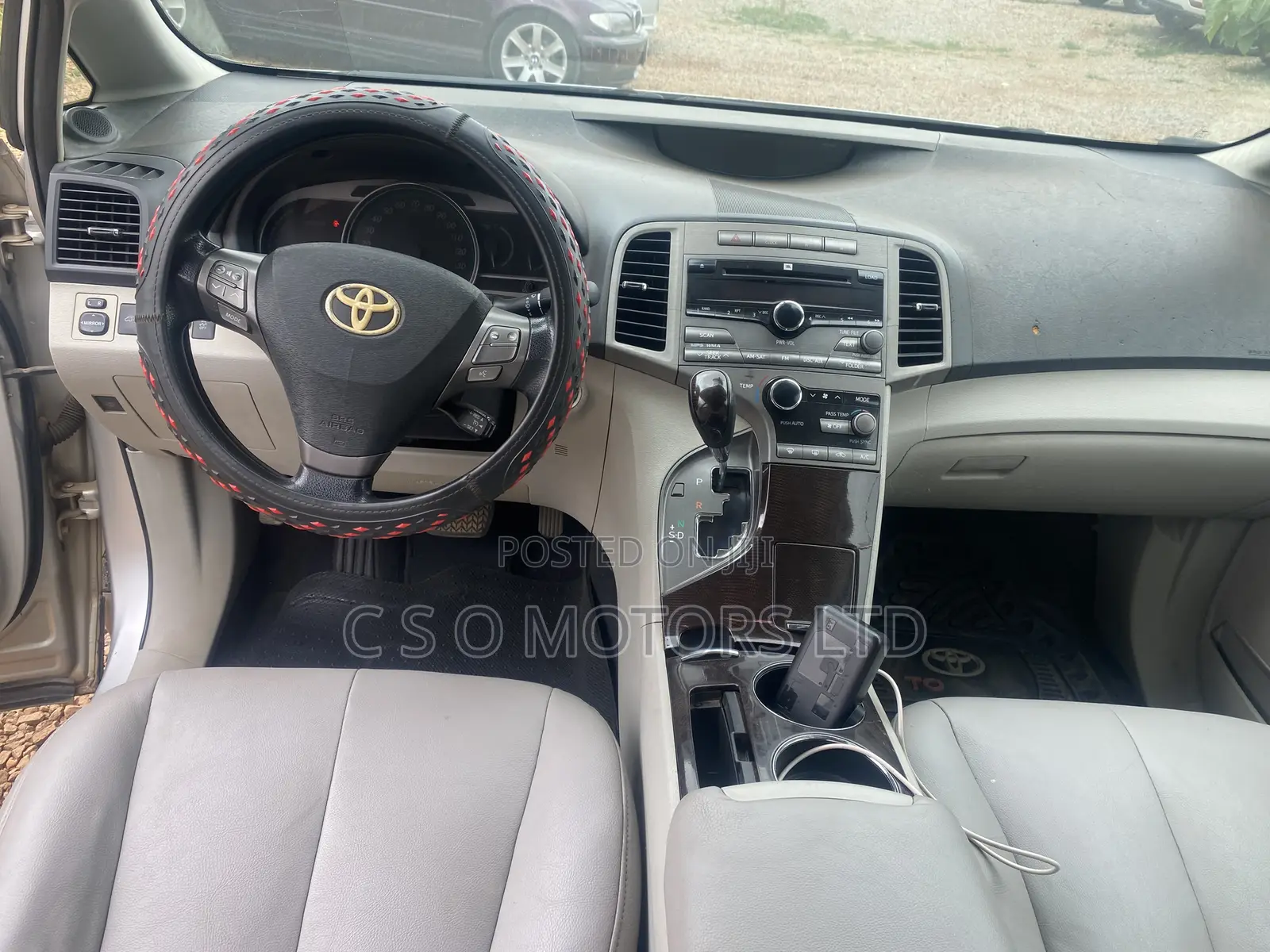 Toyota Venza LE 2009 Silver