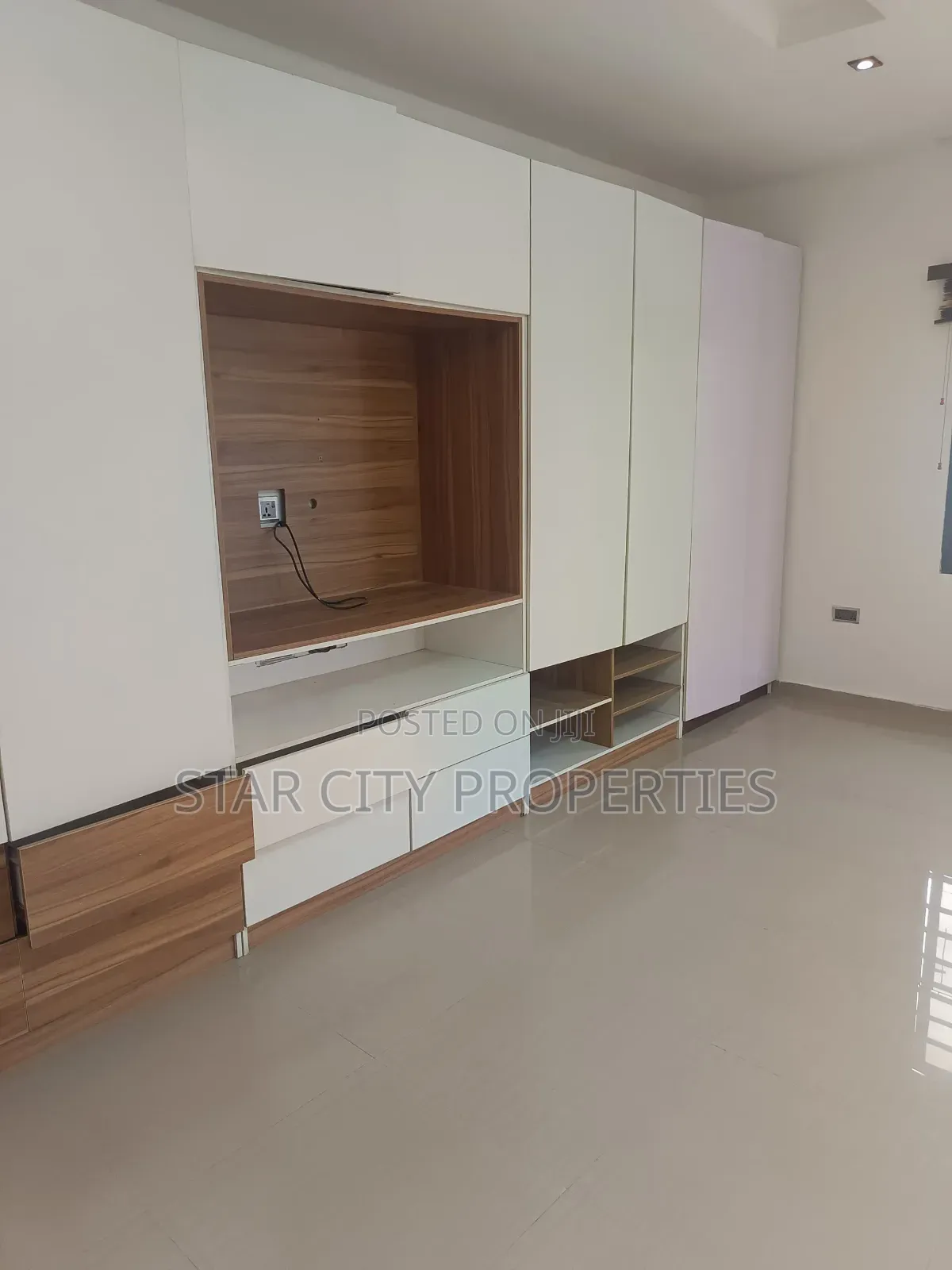 5bdrm Duplex in Magodo 2, GRA Phase 2 Shangisha for rent
