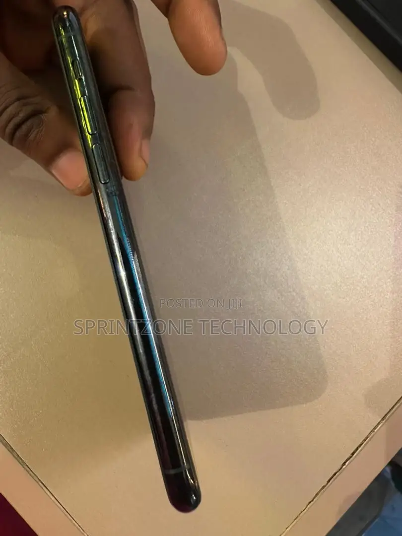 Apple iPhone 11 Pro 64 GB Gray