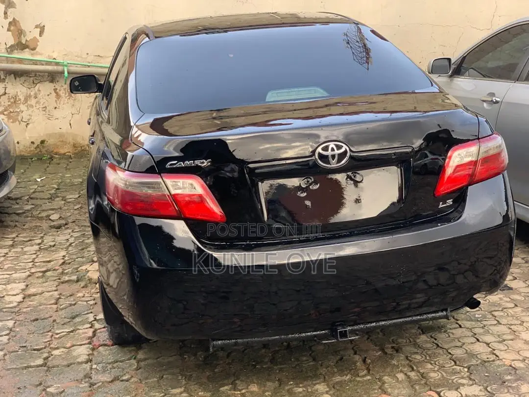 Toyota Camry LE 4dr Sedan (2.4L 4cyl 5A) 2009 Black