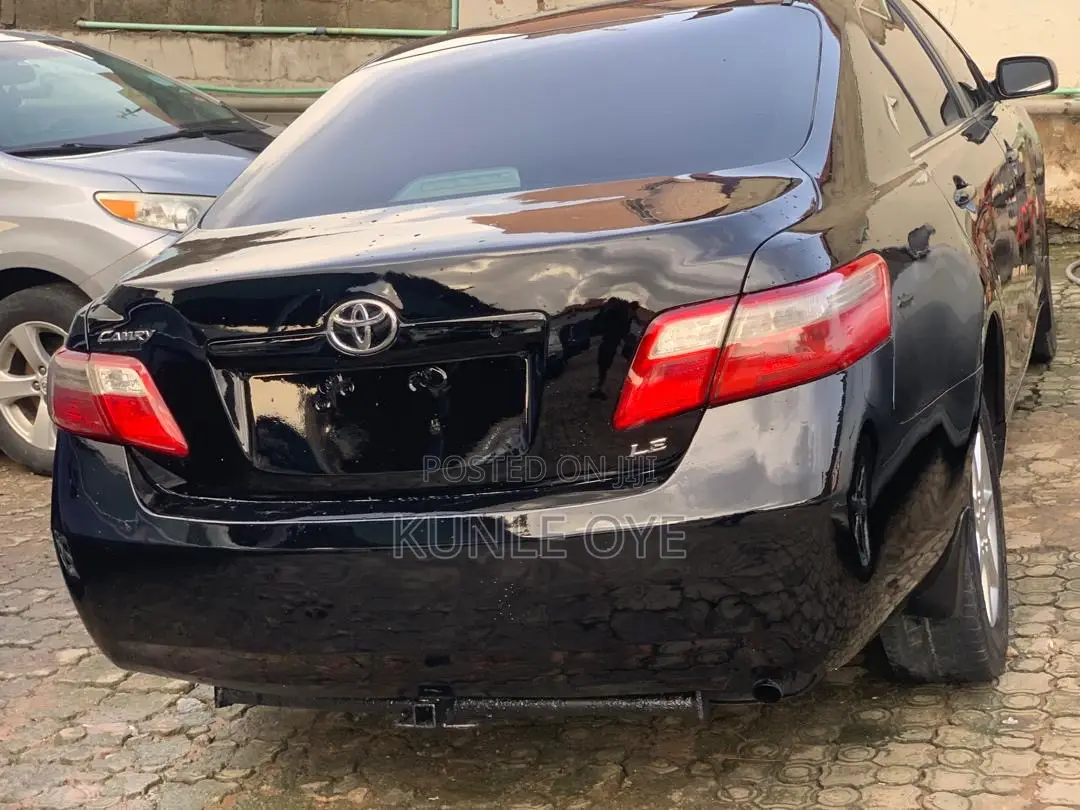 Toyota Camry LE 4dr Sedan (2.4L 4cyl 5A) 2009 Black