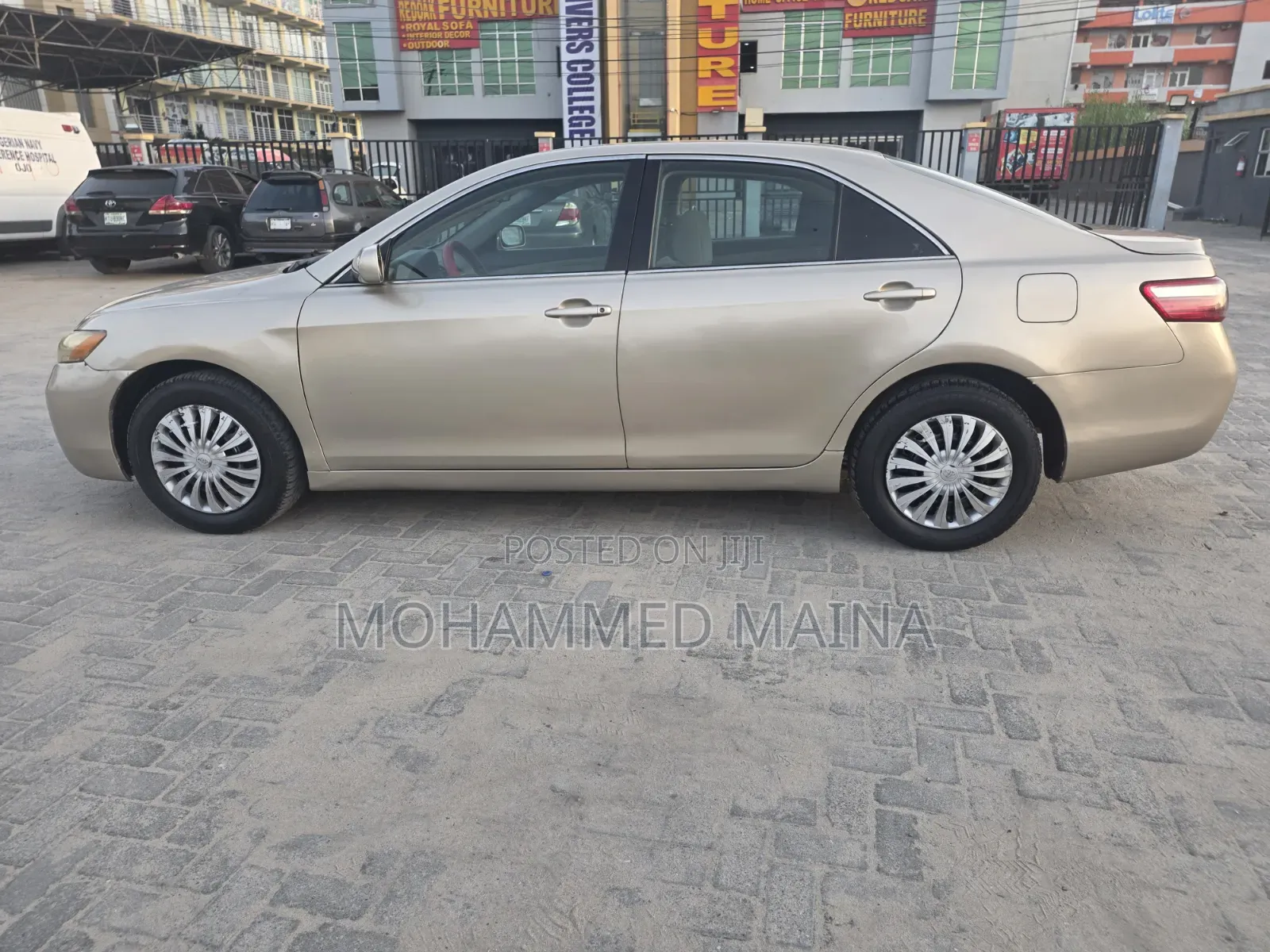 Toyota Camry 2008 Gold
