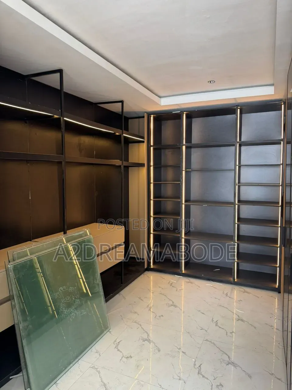 4bdrm Maisonette in Banana Island Road for sale