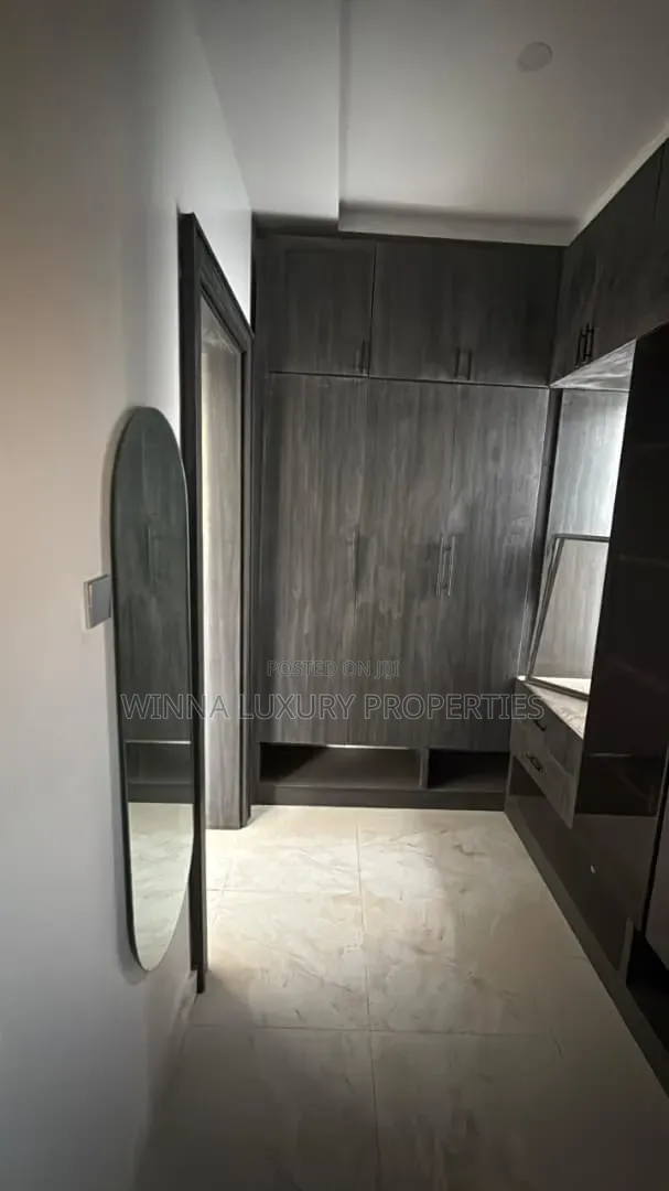5bdrm Townhouse/Terrace in Life Camp, A.A Rano for sale