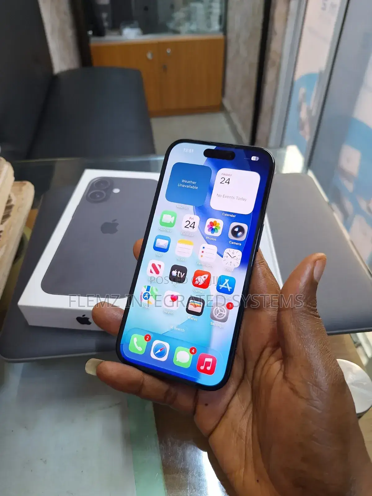 Apple iPhone 16 128 GB Black
