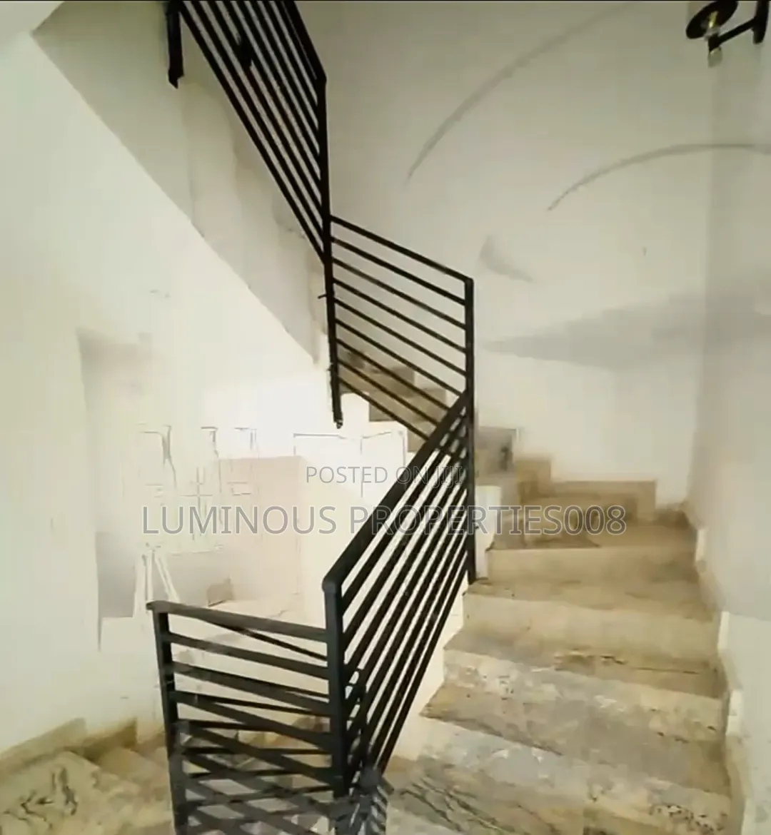 4bdrm Duplex in Tangerine Estate, Jabi for sale