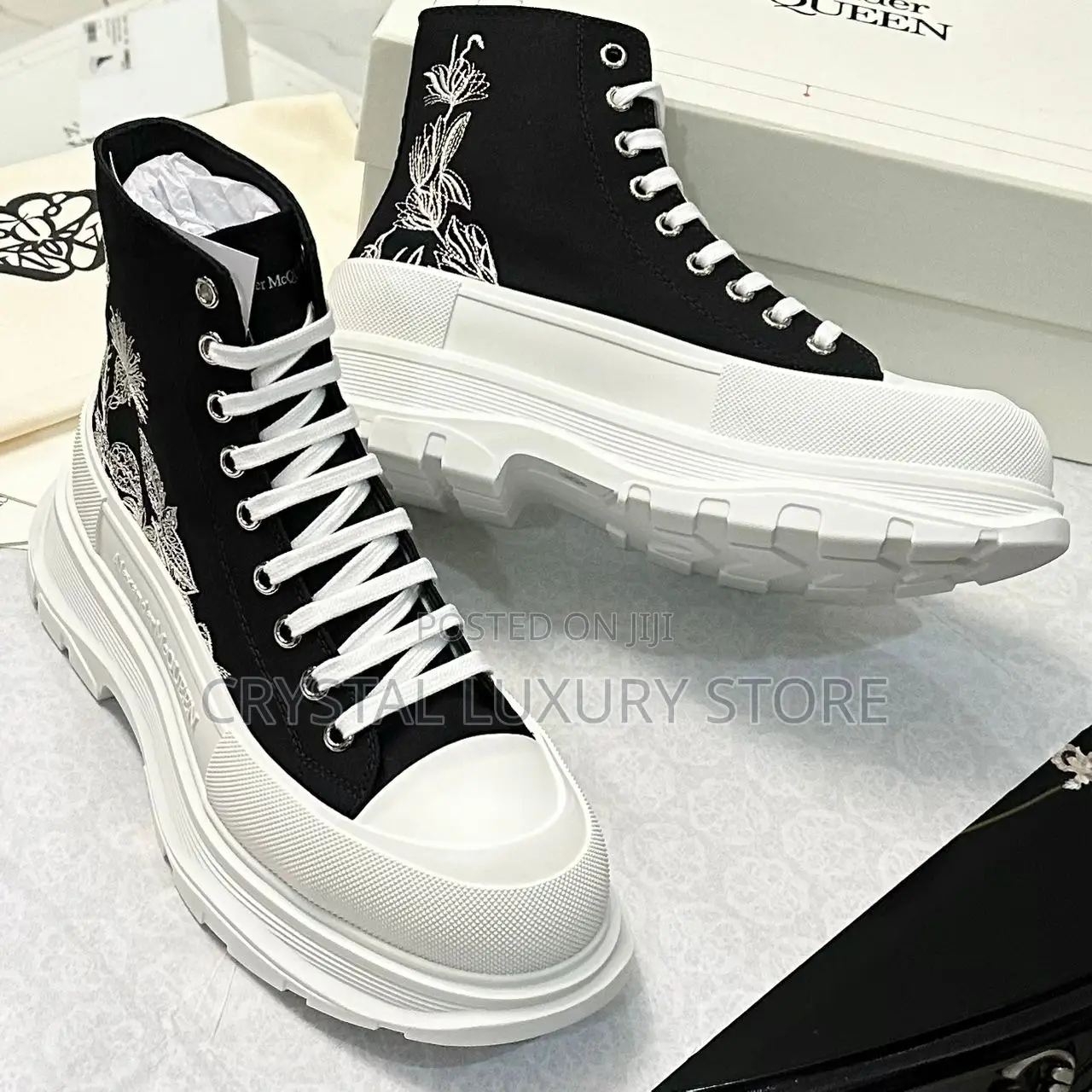 Alexander McQueen Quality Luxury Men Sneakers