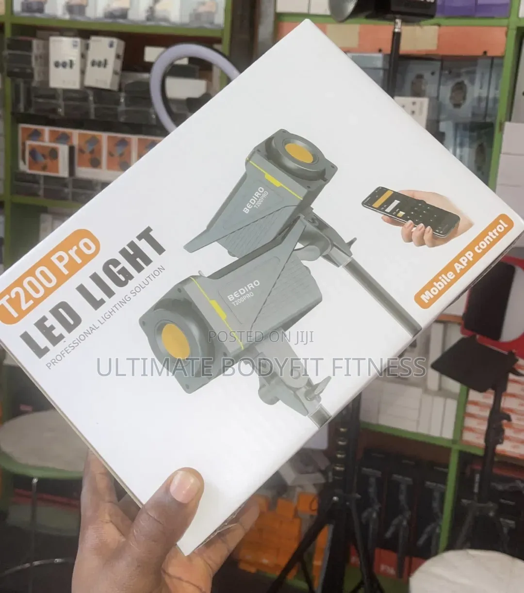 Brand New Led Lite T200 Pro Led Light + Tripod Stand