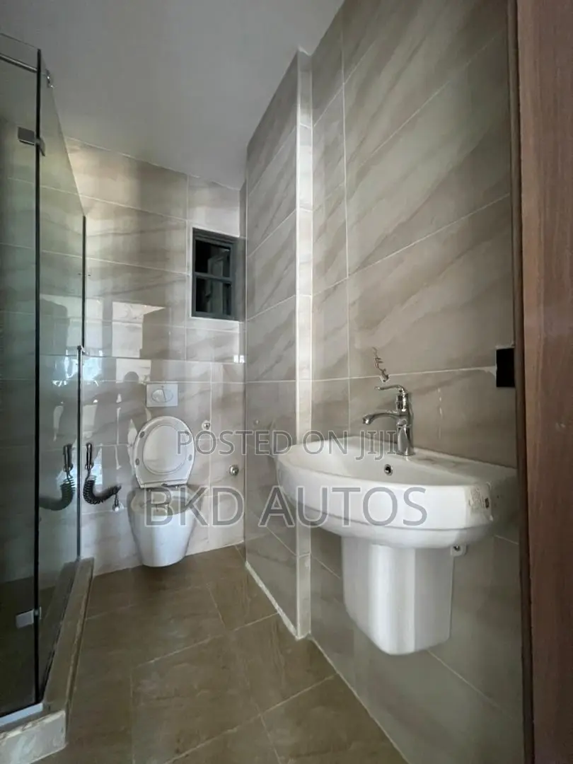 2bdrm Apartment in Ikate for sale