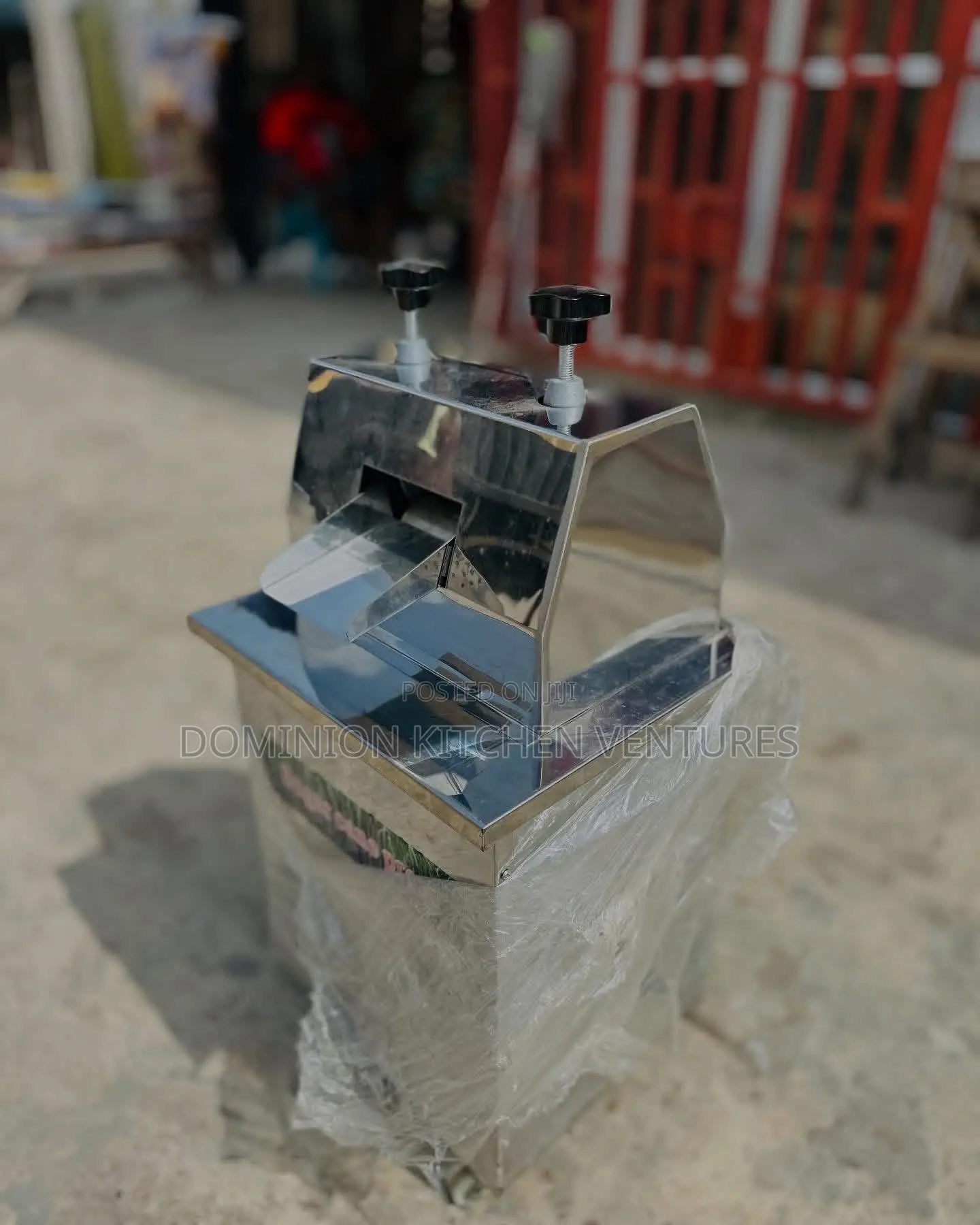 Electric Sugarcane Juice Extractor