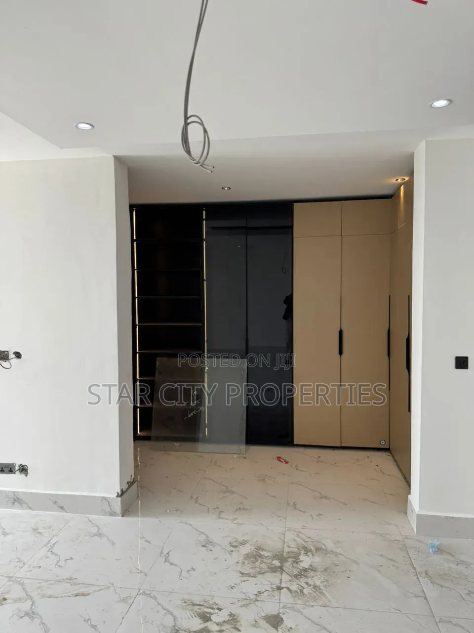 4bdrm Maisonette in Banana Island for sale