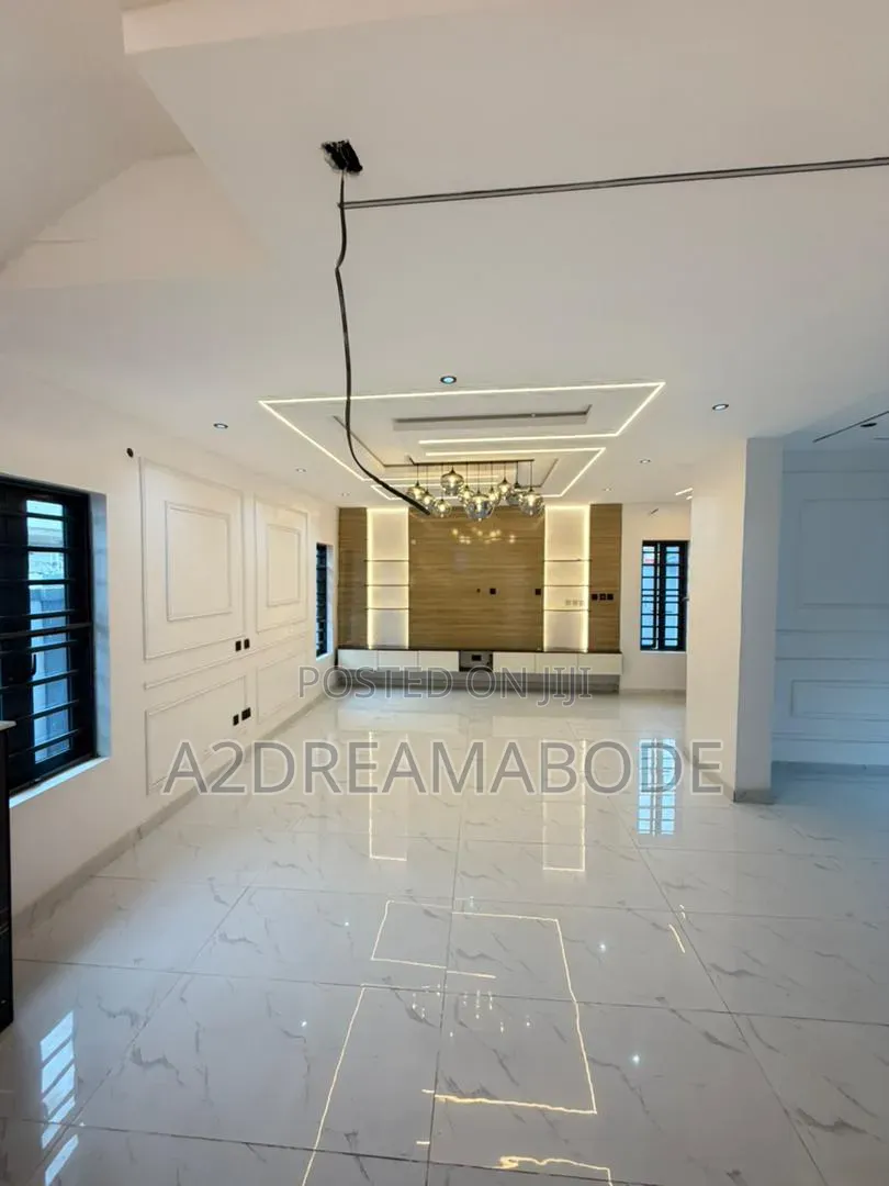 5bdrm Duplex in Omole Phase 1 for sale