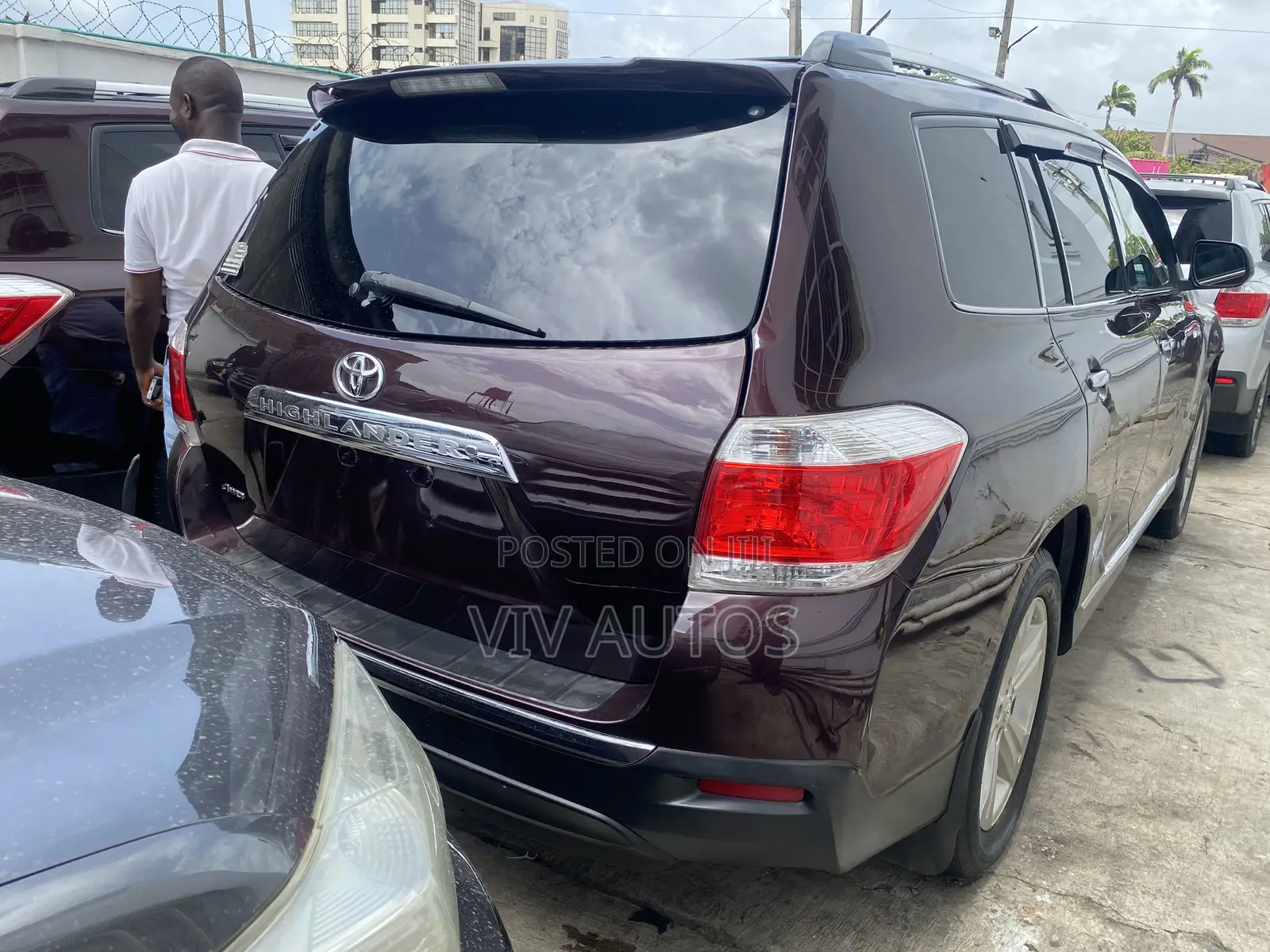 Toyota Highlander Limited 2012 Burgundy