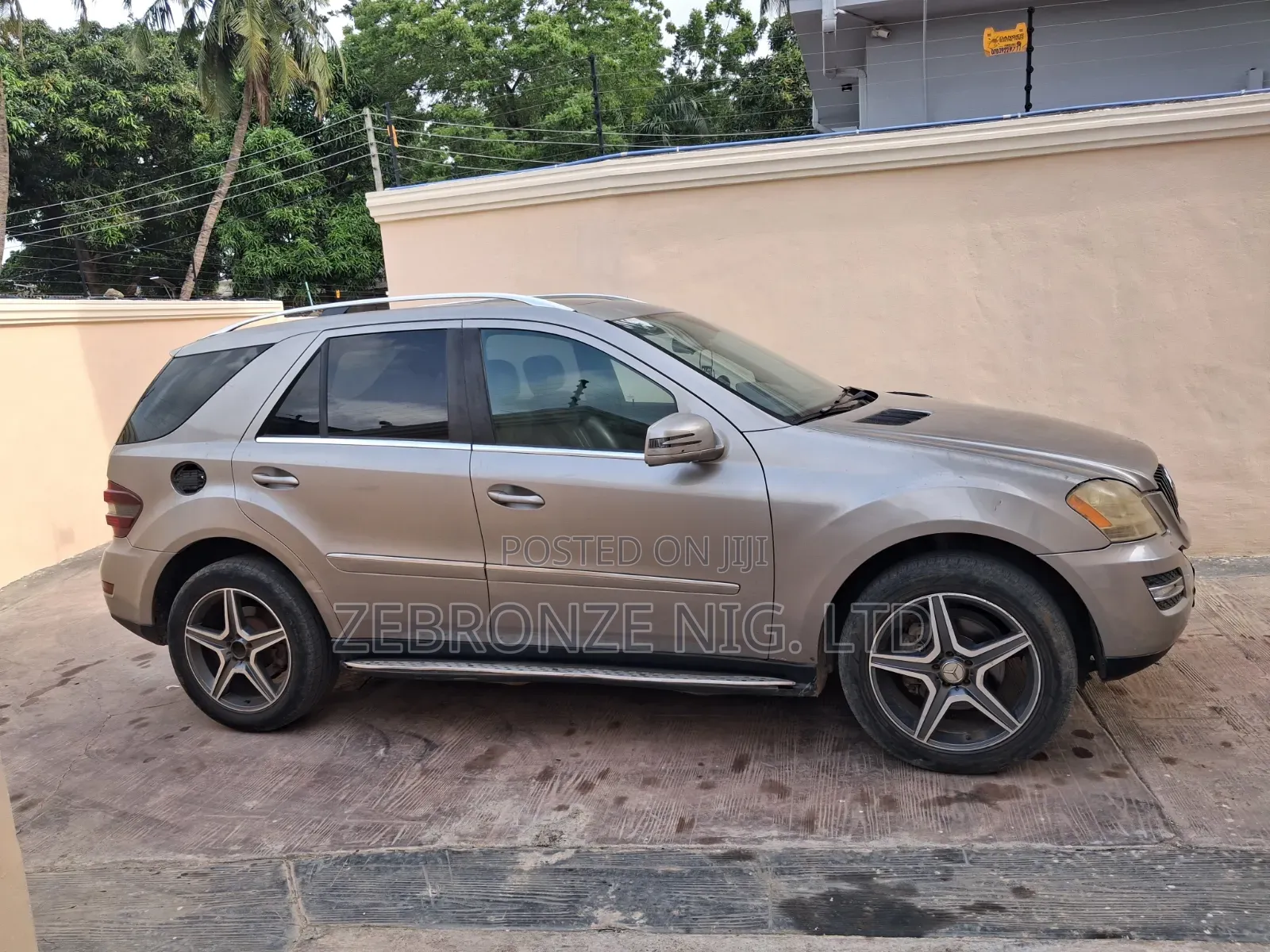 Mercedes-Benz M Class ML 350 2005 Gold