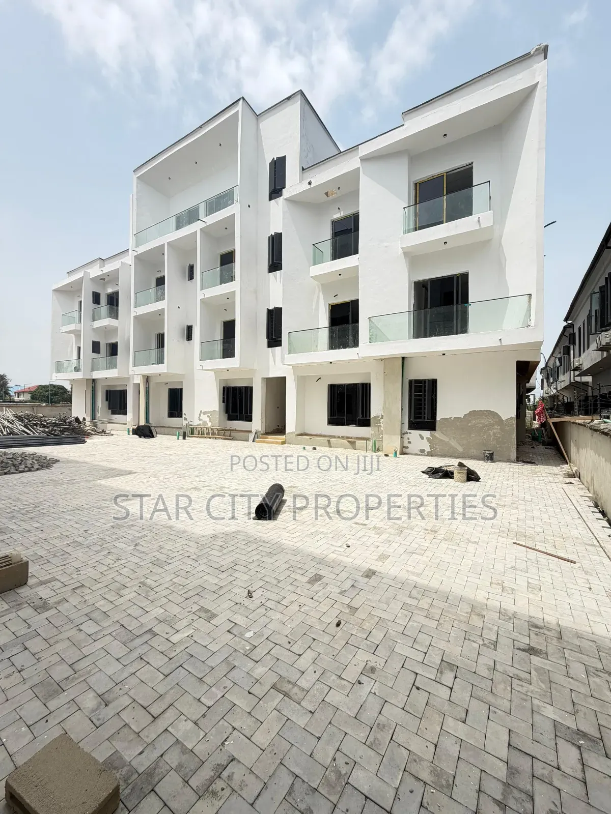 2bdrm Apartment in Vgc for sale