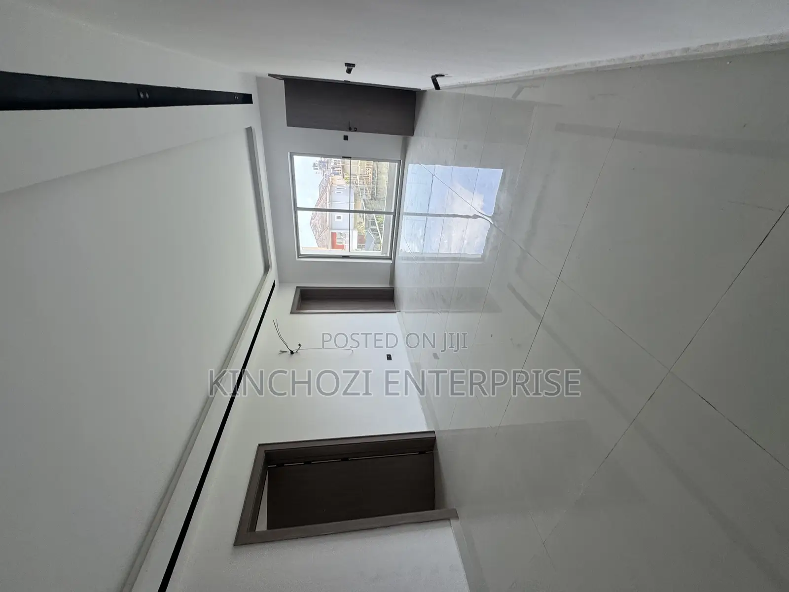 2bdrm Apartment in Lekki Phase 1 for sale