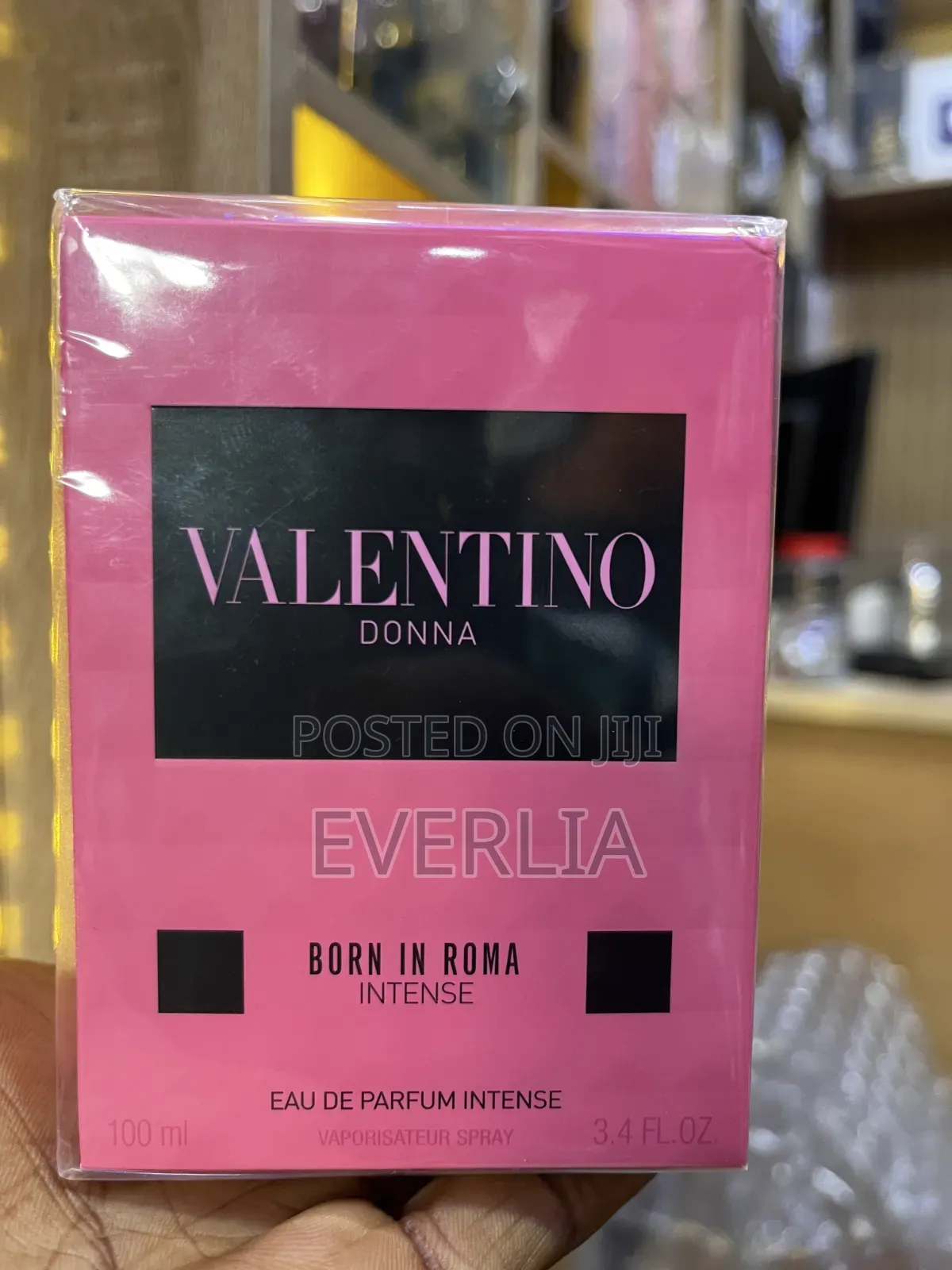 Valentino Donna Born in Roma Intense Edp