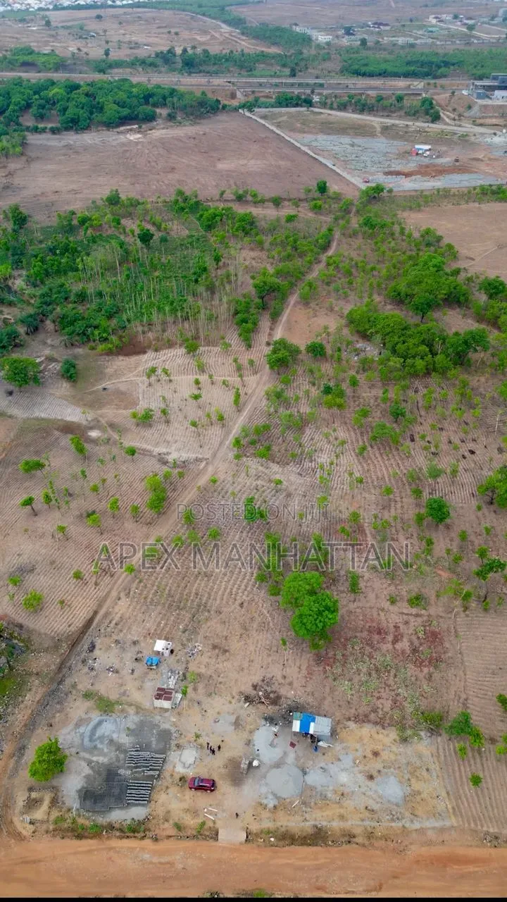 Flat 8 Hectare Land at Kagini for Sale