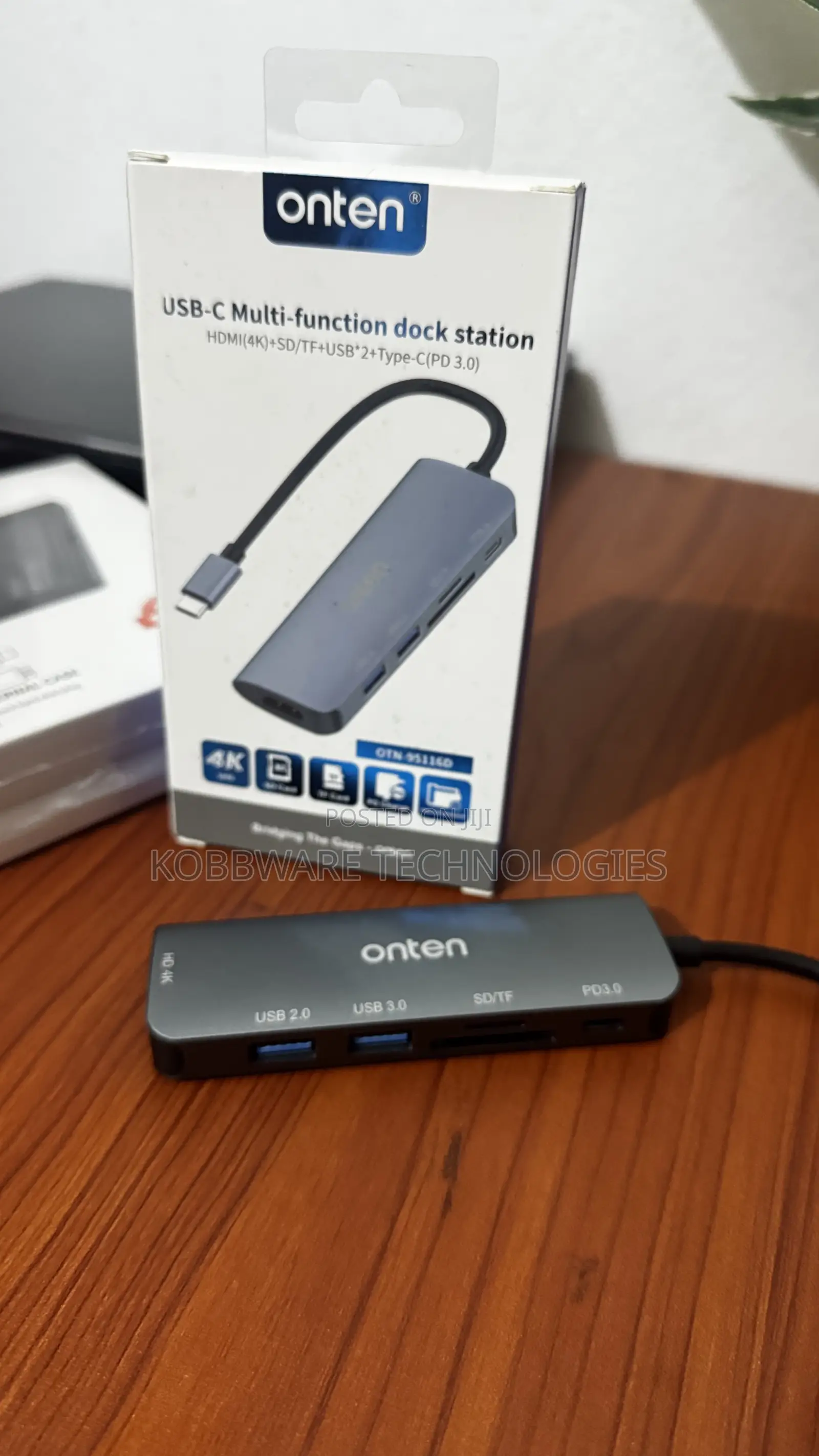 USB-C Hub and Dock Station