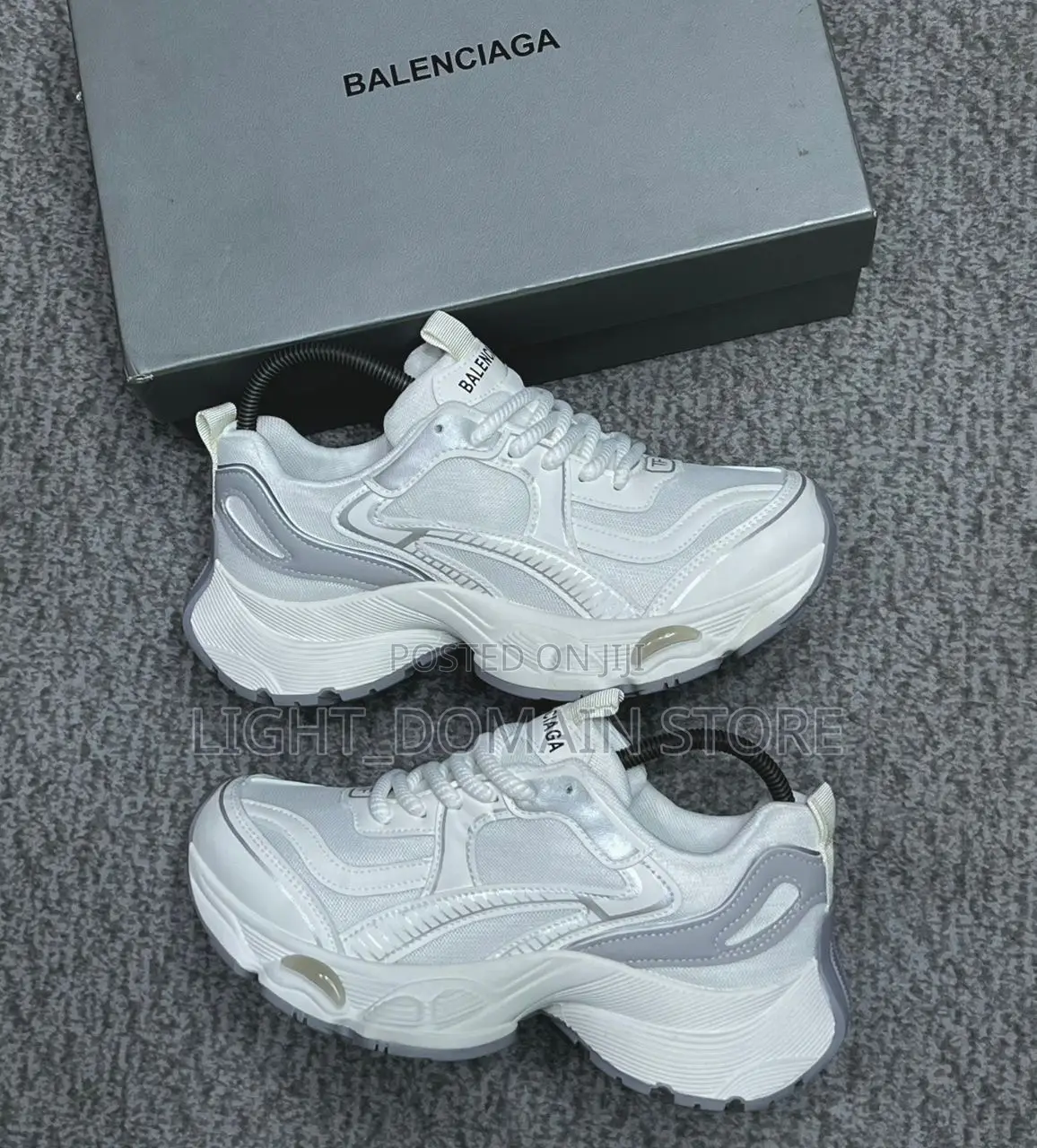 Original Balenciaga Sneakers High Quality