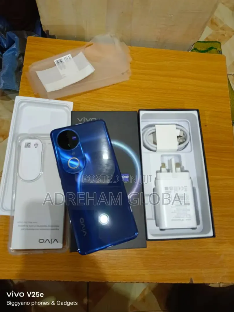 New Vivo V50 512 GB Blue
