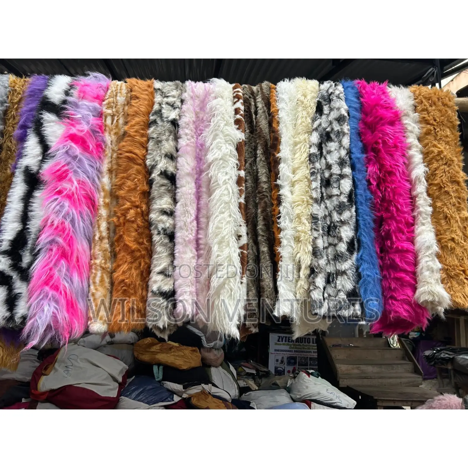 Faux Fur Fabric Universal Car Dashboard Cover
