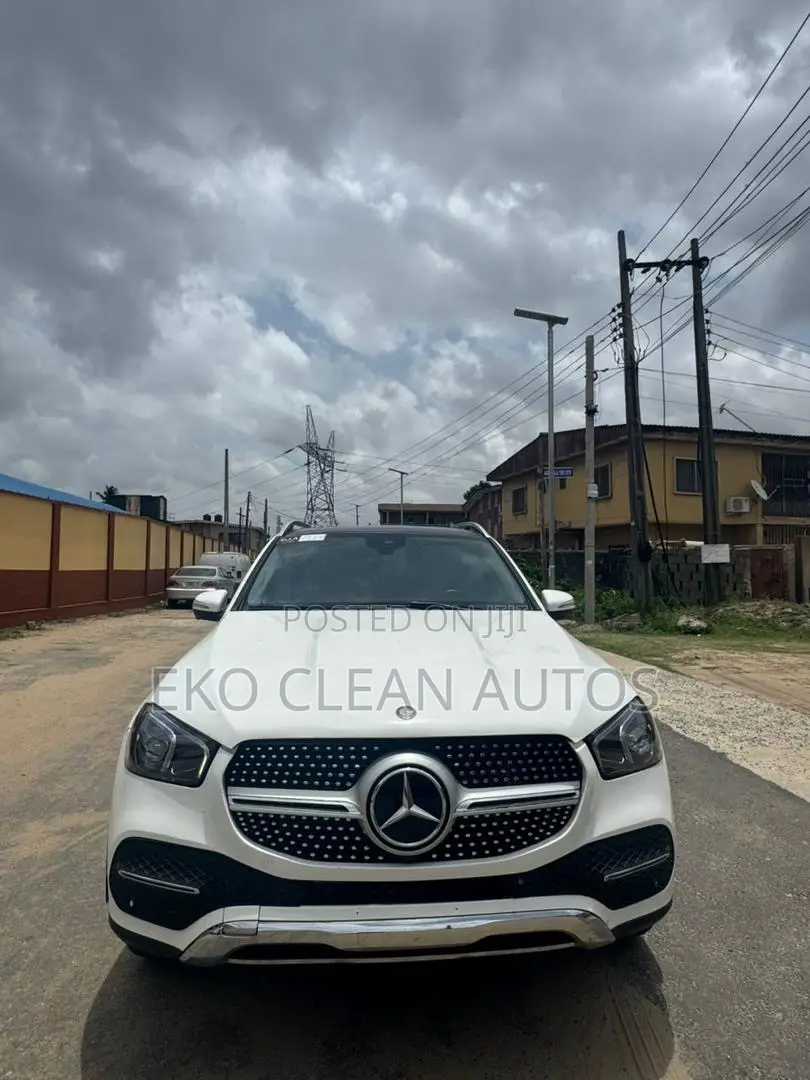 Mercedes-Benz GLE-Class GLE 350 2022 White