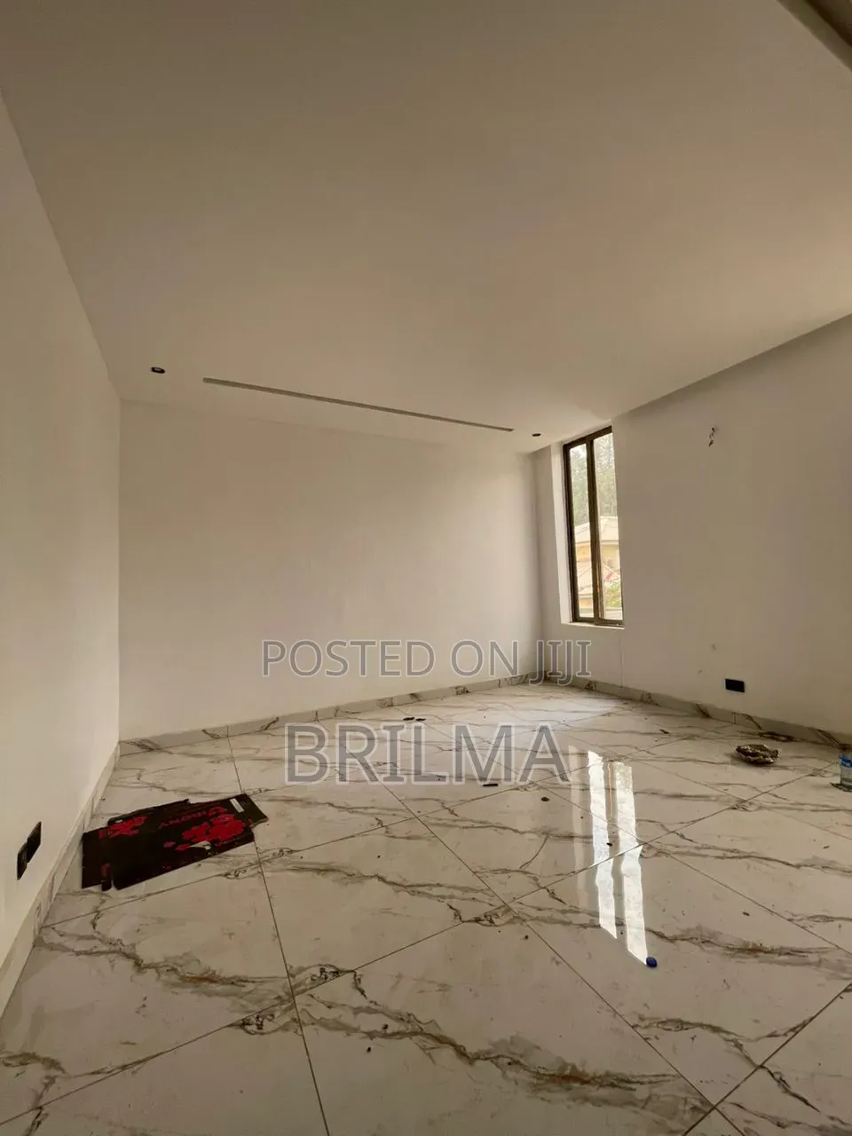 6bdrm Duplex in Maitama for sale