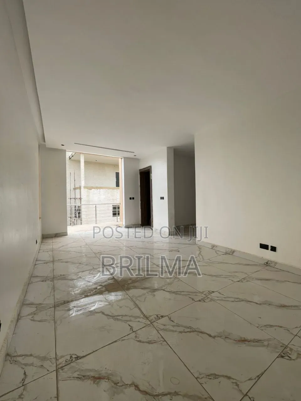 6bdrm Duplex in Maitama for sale