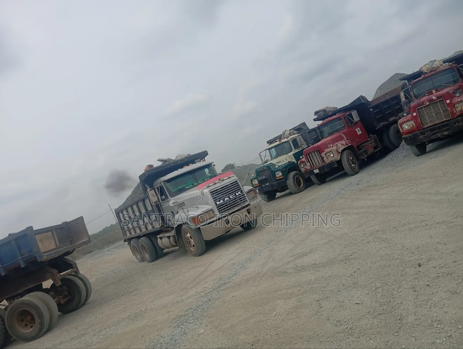 Sentraco Iron Black Chippings and for Building Construction
