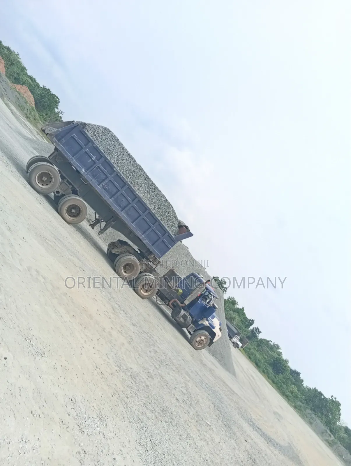 Payment on Delivery Iron Black Chippings and Granite