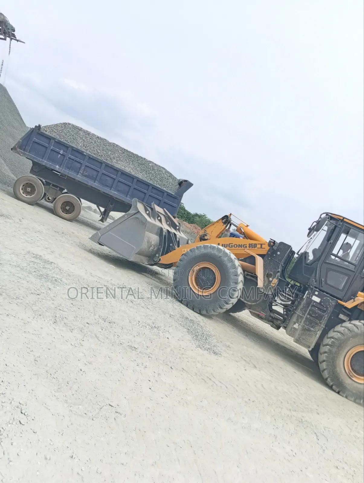 Payment on Delivery Iron Black Chippings and Granite