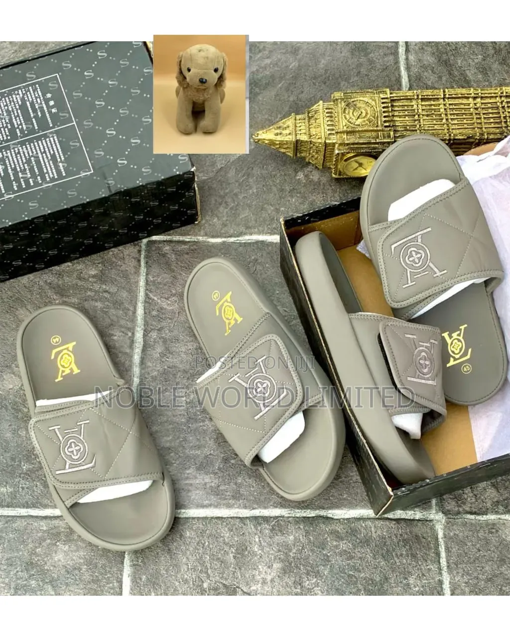 Black/Ash Unique Lois Vuitton Slides NGN 7d