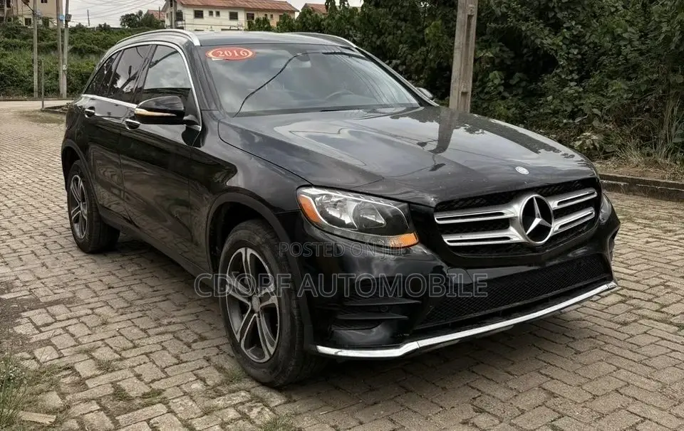 Mercedes-Benz GLC-Class 2016 Black