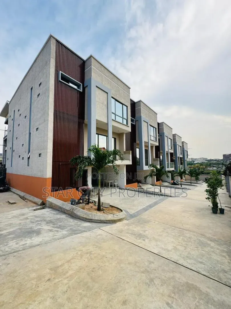 4bdrm Duplex in Omole for sale